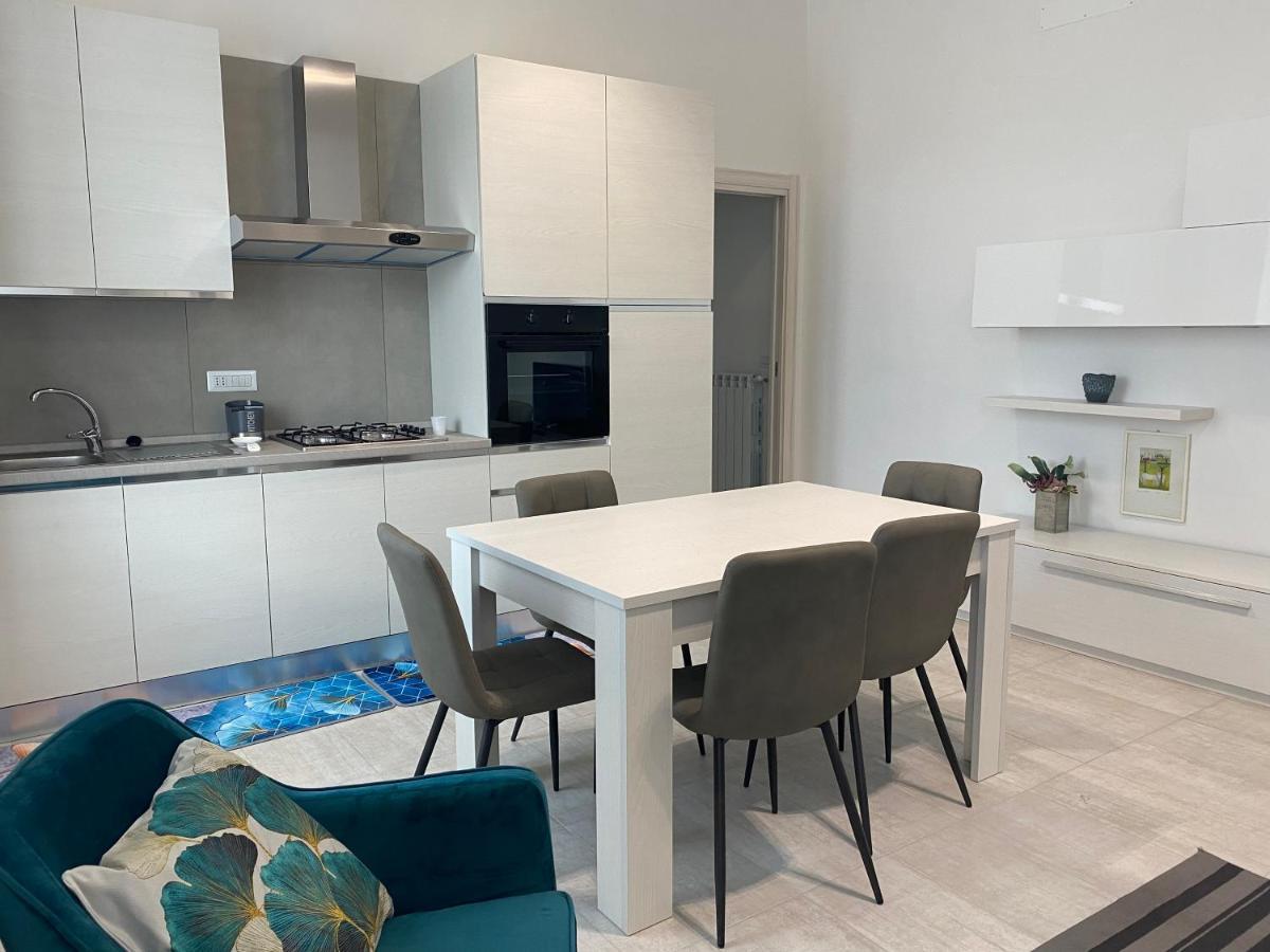 Garden House Apartments In Napoli Eksteriør billede