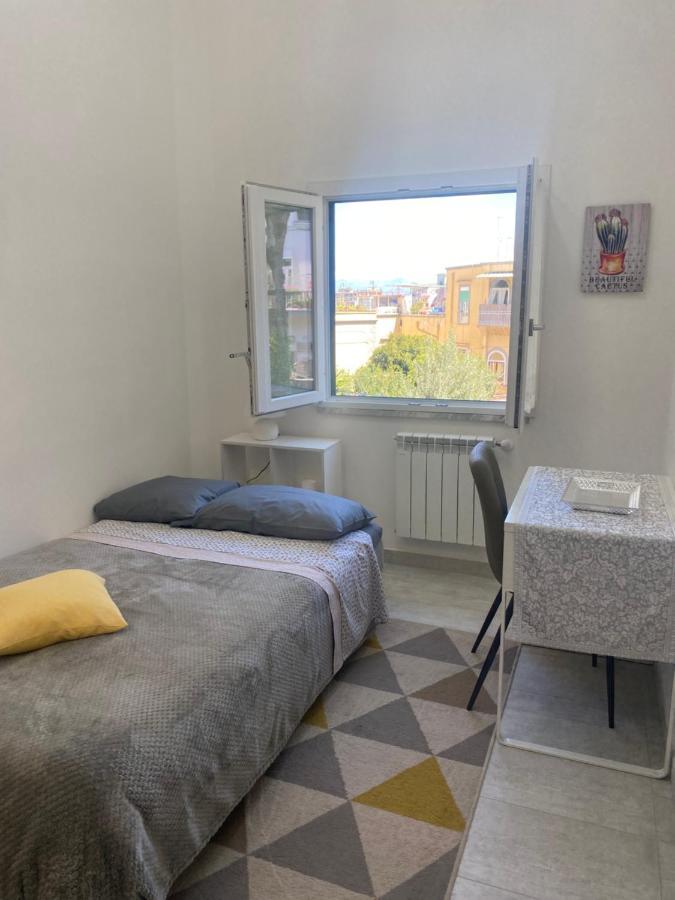 Garden House Apartments In Napoli Eksteriør billede