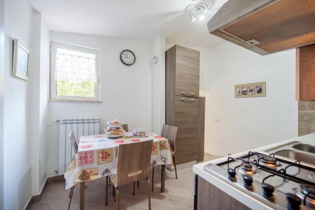 Garden House Apartments In Napoli Eksteriør billede
